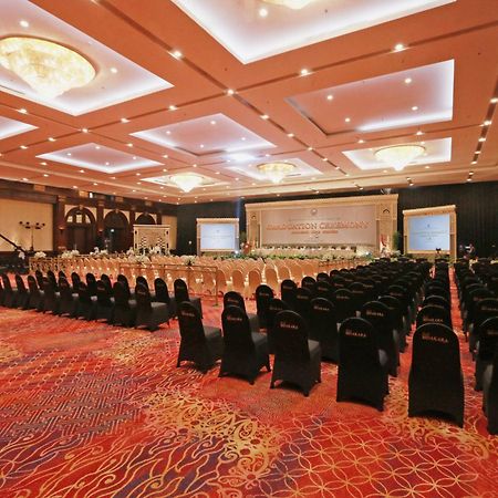 Hotel Bidakara Jakarta Exterior foto