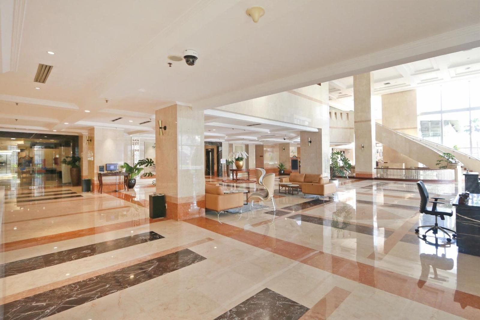 Hotel Bidakara Jakarta Exterior foto